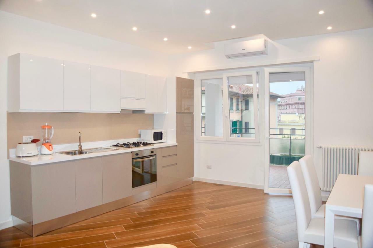Terrazza San Giovanni Apartment Рим Екстер'єр фото